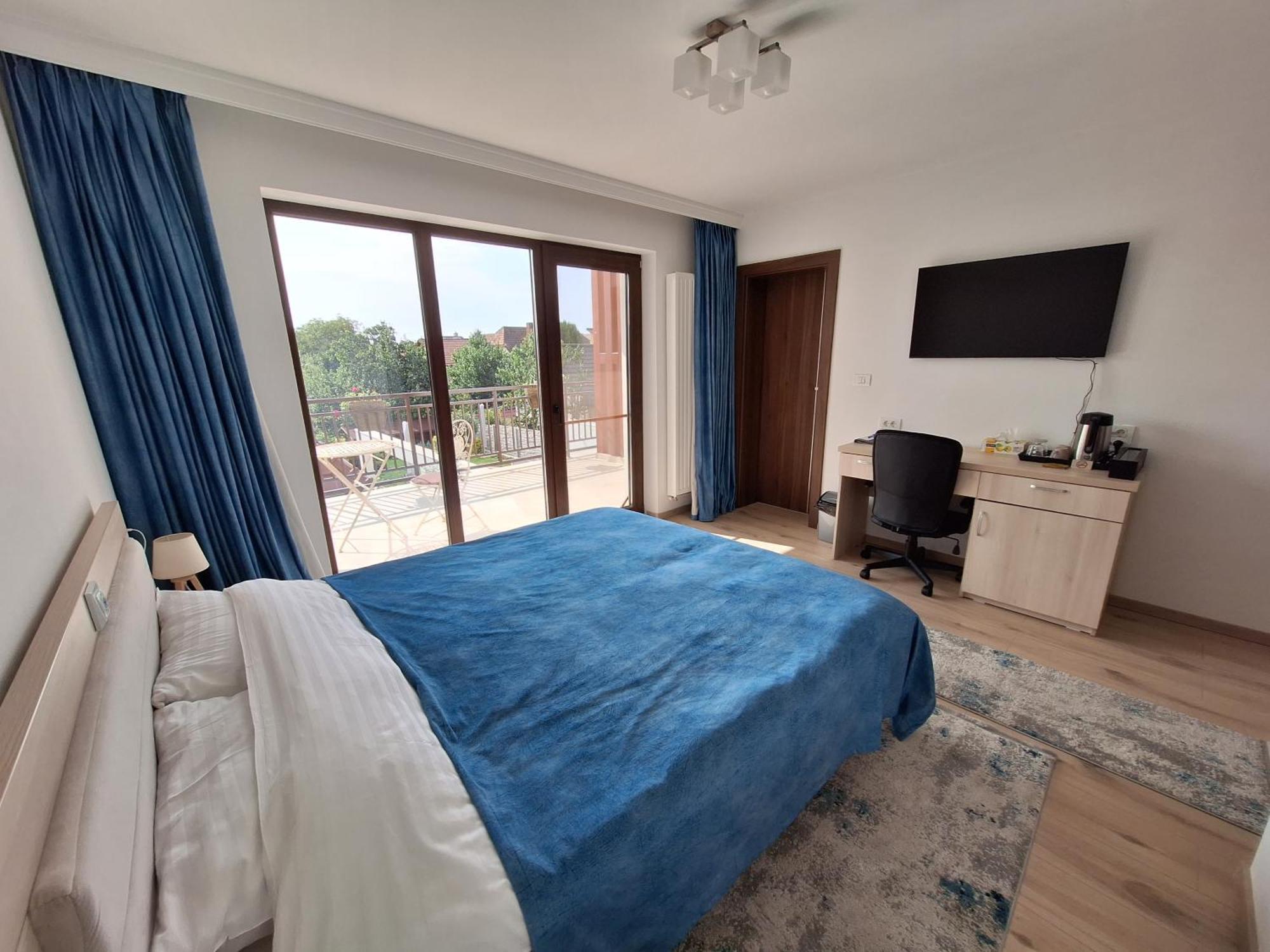 Trend Bed & Breakfast Arad Exterior photo